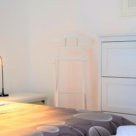 Apartament Casa Spezia - Metro Vicina, Wi-Fi Rapido & Netflix Turyn Zewnętrze zdjęcie
