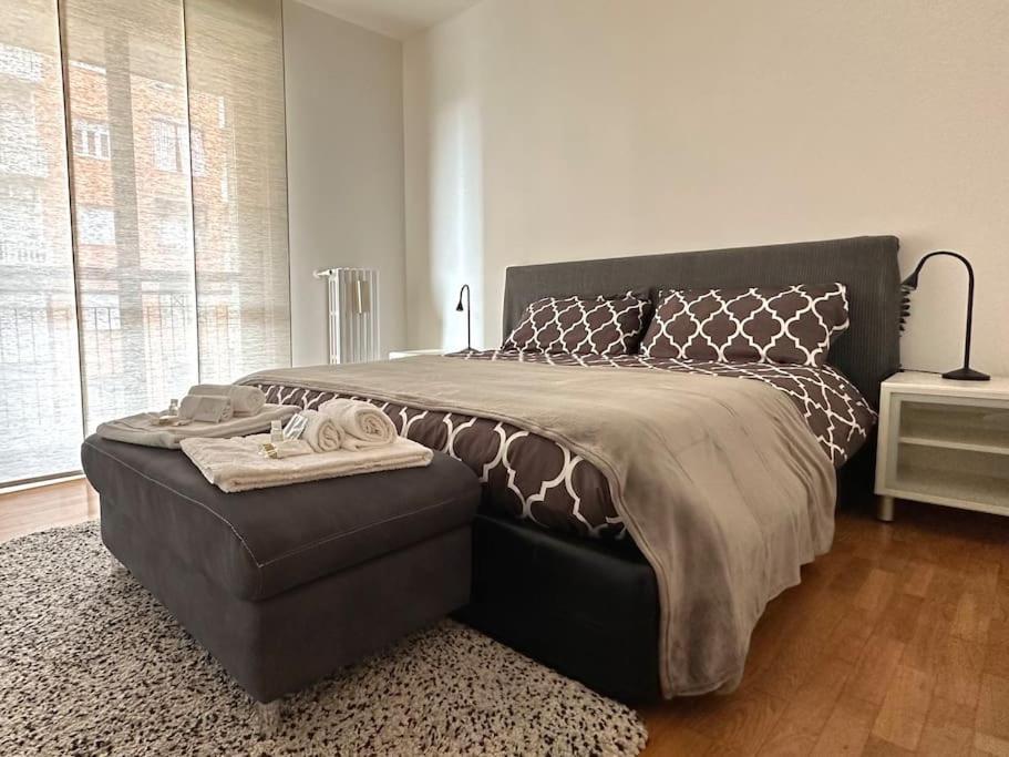 Apartament Casa Spezia - Metro Vicina, Wi-Fi Rapido & Netflix Turyn Zewnętrze zdjęcie