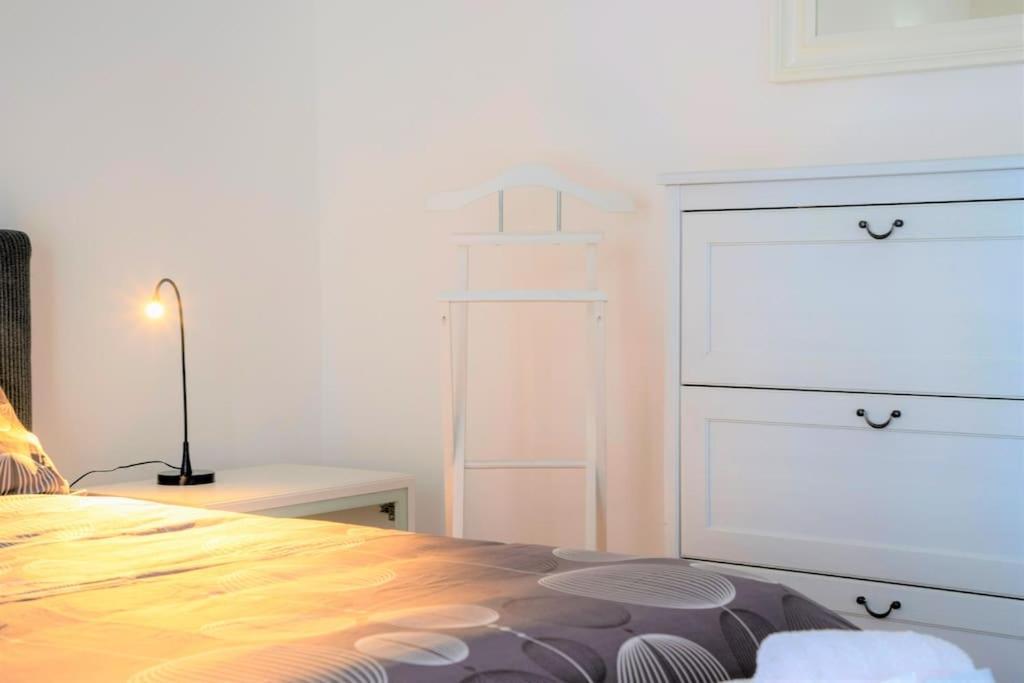Apartament Casa Spezia - Metro Vicina, Wi-Fi Rapido & Netflix Turyn Zewnętrze zdjęcie